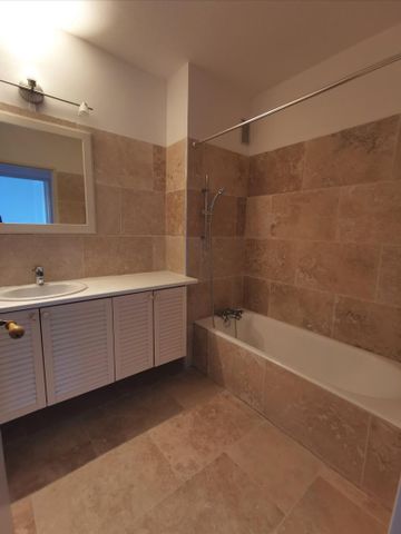 Appartement Aix En Provence - 73.94 m2, - Photo 4