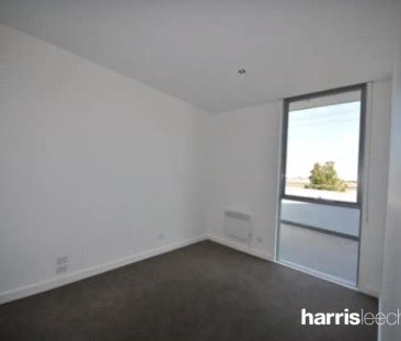 39/44 Eucalyptus Drive, Maidstone VIC 3012 - Photo 2