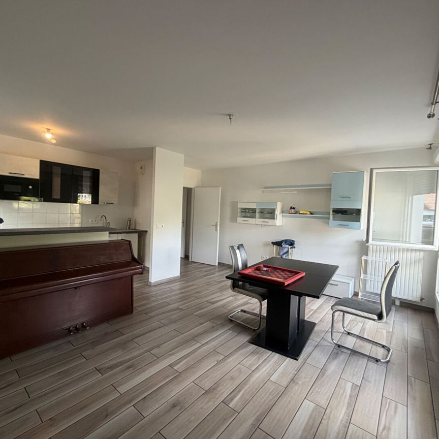 Location Appartement 4 pièces 83m² - Photo 1