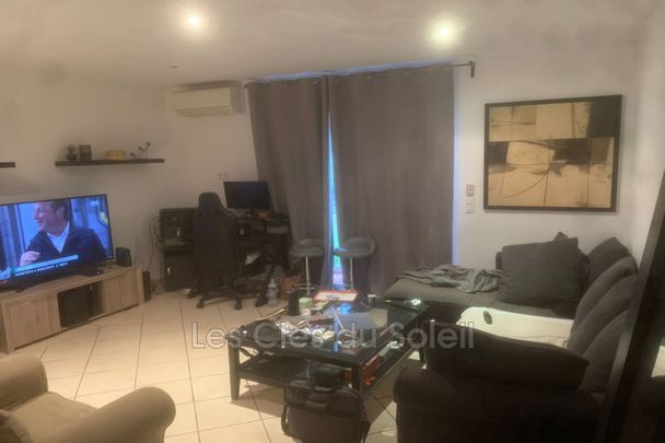 Location appartement 3 pièces 55 m² Sainte-Maxime - Photo 1