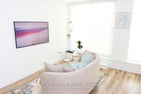 TEN93 Queen West Condos , #515 - Photo 3