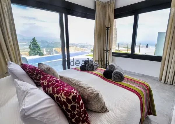 Alquiler de casa de pueblo en Calle Roble, 231