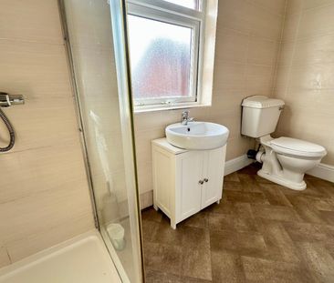 3 bedroom Flat To Let Total Size: 1217 SQ FT - Photo 6