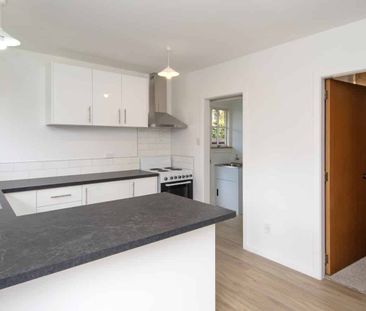 Newly Renovated Summer Living - Photo 2