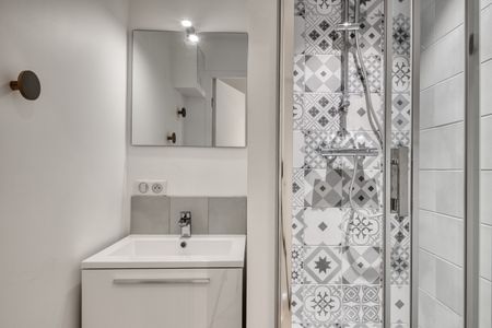 SCHUMAN Roommate 3 Bedrooms at Le Bouscat - Photo 5