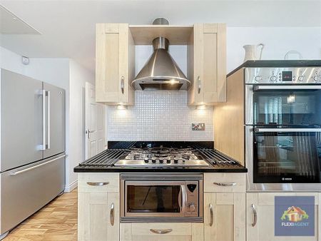 2 bedroom apartment to rent - Photo 4