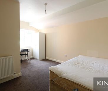 7 bedroom semi-detached house to rent - Photo 5