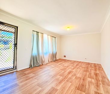 10 Serls Street, Armadale WA 6112 - House For Rent | Domain - Photo 1