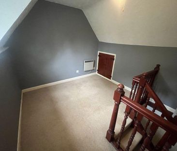 2 bedroom terraced house to rent - Photo 3