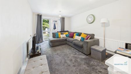 1 bedroom ground floor flat to rent - Photo 3