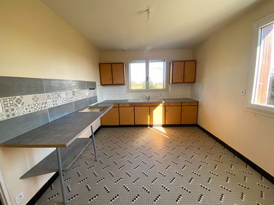 Location appartement 5 pièces, 94.00m², Le Plessis-Grammoire - Photo 1