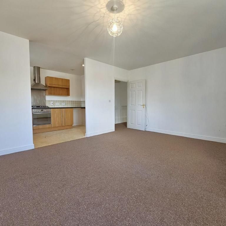 2 bedroom maisonette to rent - Photo 1