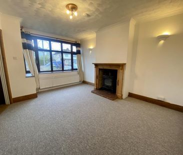 2 bedroom semi-detached house to rent - Photo 4