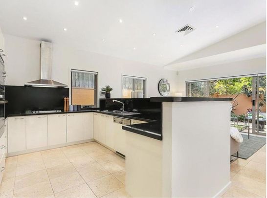 Lovely Residence Situated on a Tranquil&comma; Secluded Street in Chatswood&period; - Photo 1