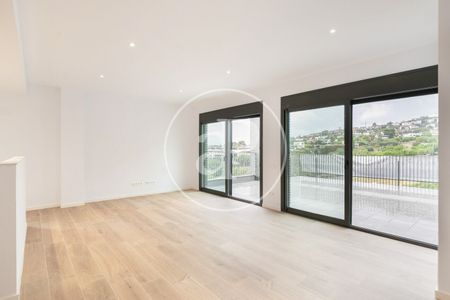 Penthouse for rent in Finestrelles (Esplugues de Llobregat) - Photo 5