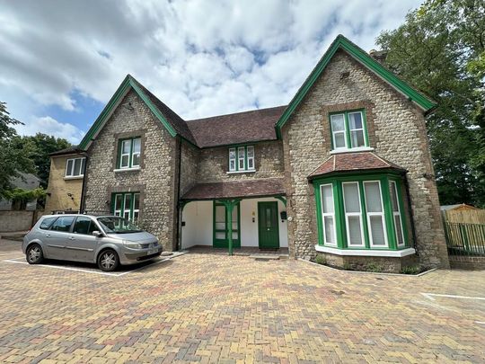 1 bedroom property to rent - Photo 1