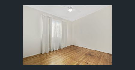 10 Central Avenue, Deagon, Qld 4017 - Photo 2