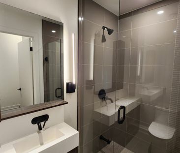 For Lease - 127 Broadway Avenue Unit# 3705, Toronto, Ontario - Photo 6