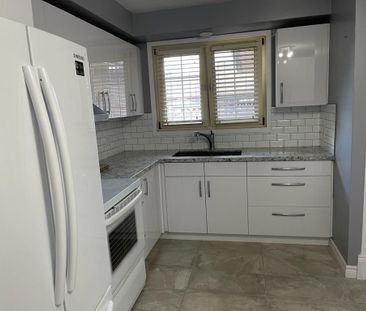 For Lease - 64 Sandsprings Crescent, Kitchener, Ontario - Photo 2