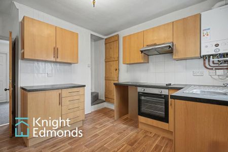 2 bedroom terraced house to rent - Photo 5