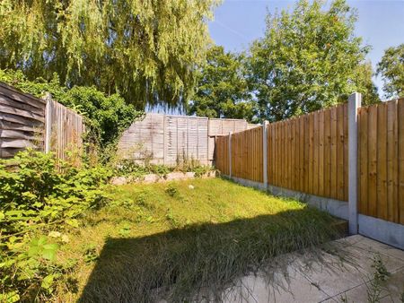 1 bedroom house to rent - Photo 2