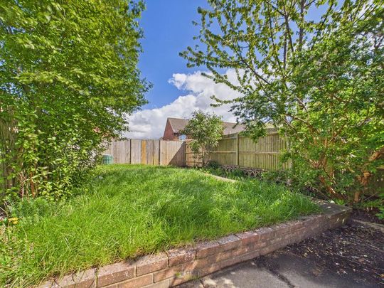 2 bedroom semi-detached house to rent - Photo 1