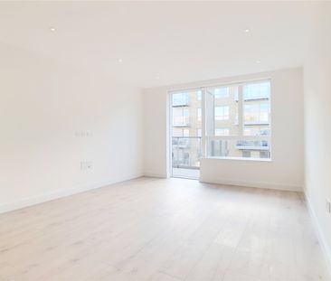 Smithfield Square High Street London N8 - Photo 2