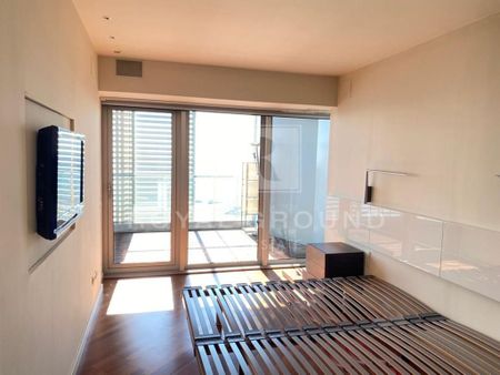 4 room luxury Flat for rent in Barcelona, Spain - Photo 5