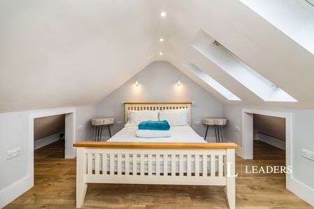 3 bedroom house to rent Stradbroke Road, Lowestoft, Suffolk, NR33 - Photo 5