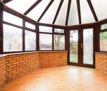 The Sycamores, Milton, Cambridge - Photo 2