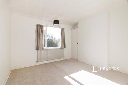 4 bedroom house to rent - Photo 4