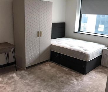 2 bedroom apartment to rent - Photo 5