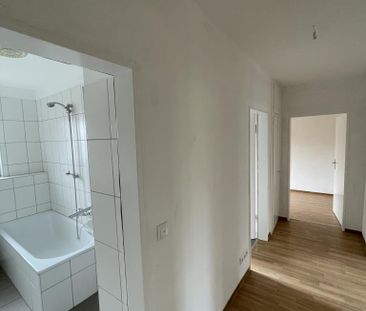 Wohnen in Groß-Umstadt ! 3-Zimmer-Wohnung jetzt frei ! - Foto 2