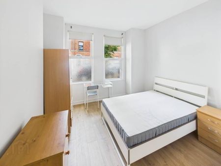 Apartment 1 9 Wolseley Street, Belfast, BT7 1LG - Photo 2