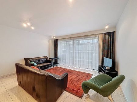 Appartement te huur - Foto 2