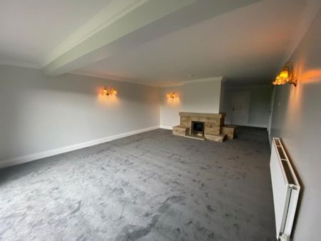 3 bedroom detached bungalow to rent - Photo 4