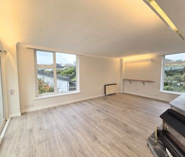 Pentire, Newquay, TR7 - Photo 2