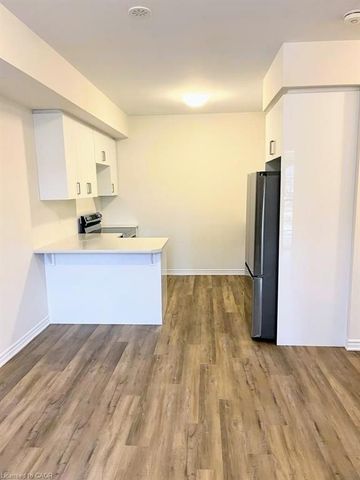 For Lease - 305 Garner Road Unit# 45, Hamilton, Ontario - Photo 4