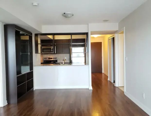 Edmonton House | 10205 100 Ave, Edmonton - Photo 1