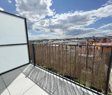 NABÍDKA PRONÁJMU LUXUSNÍ NOVOSTAVBA 2+KK S TERASOU A KLIMATIZACÍ V ... - Photo 1