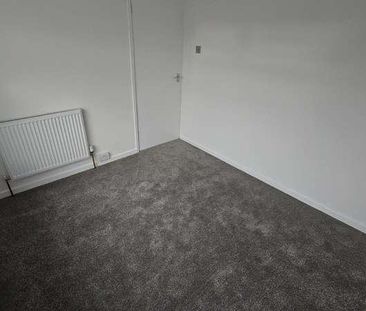 Glendale Close, Bradford, BD6 - Photo 3