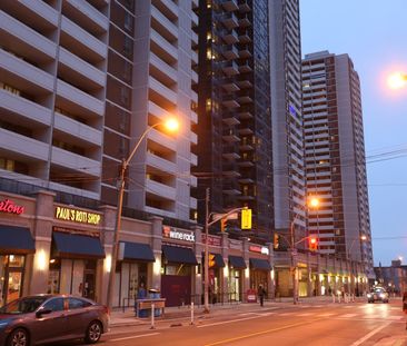 Deluxe Room - 565 Sherbourne - Photo 3