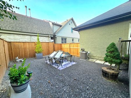 For Lease - 4151 Portage Road, Niagara Falls, Ontario - Photo 2