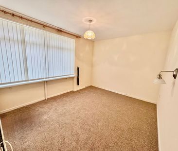 Greencroft, Kingswinford, DY6 9PH - Photo 6