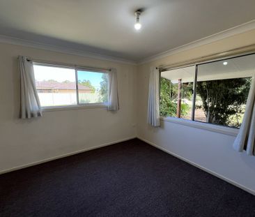 Three bedroom home in Wardell - Photo 3