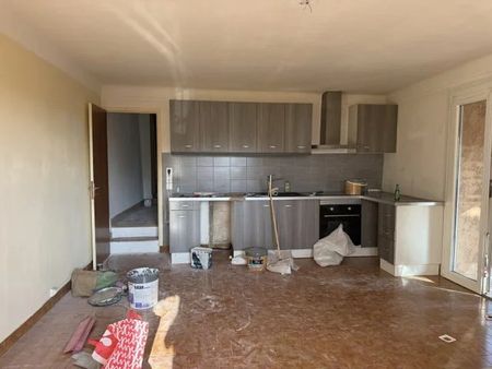 Location Maison 3 pièces 59m² GRASSE 06130 - Photo 3