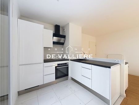 Location Appartement 3 pièces 60m² RUEIL MALMAISON 92500 - Photo 2