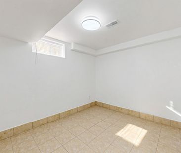 For Lease - 129 Melrose Street, Toronto, Ontario - Photo 4