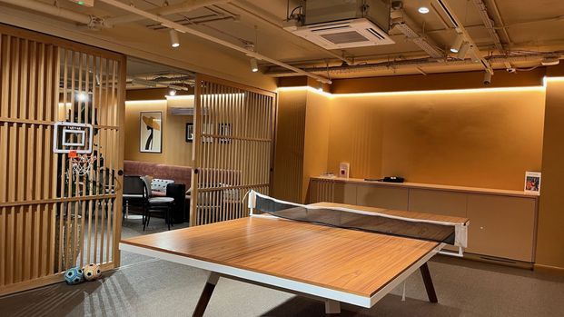 Ark, Crossharbour Plaza, London, E14 - Photo 1