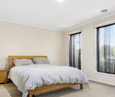 Modern & Well-Maintained 4-Bedroom Home Near Top Schools!! - Photo 4